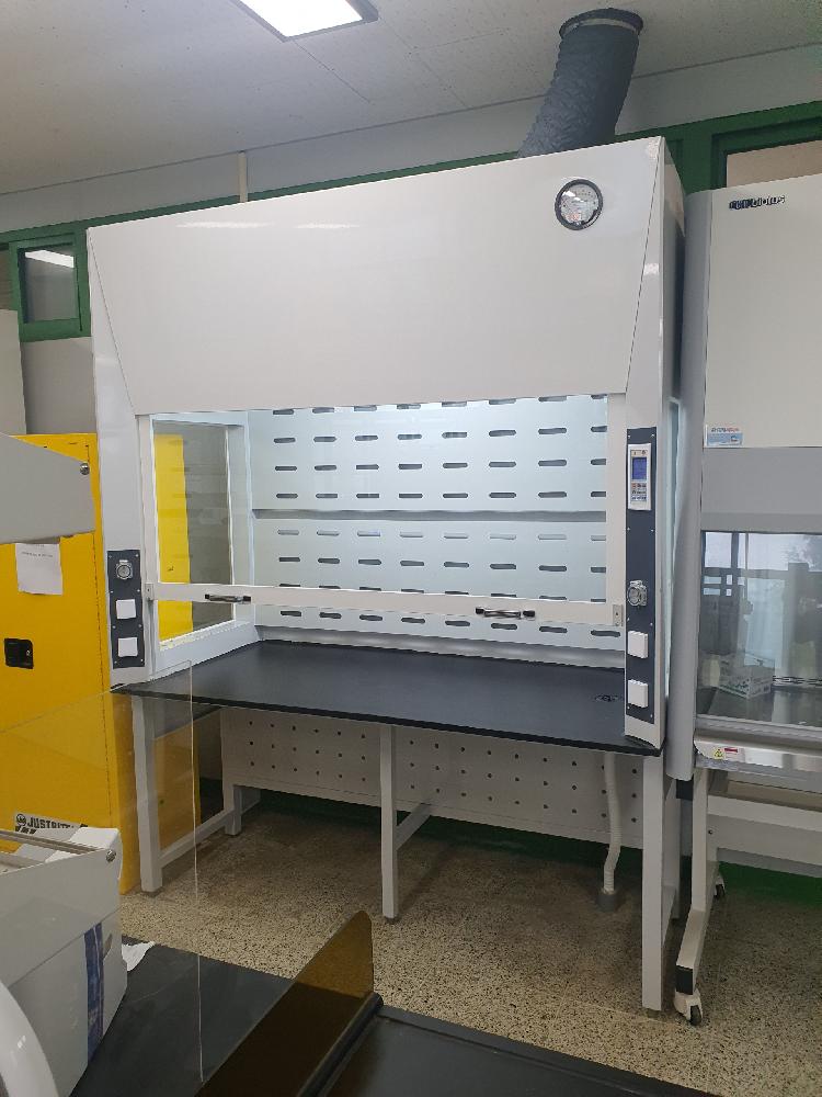 Fume Hood